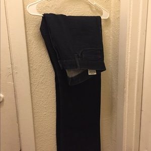 Great shape men’s Levi straight jeans
